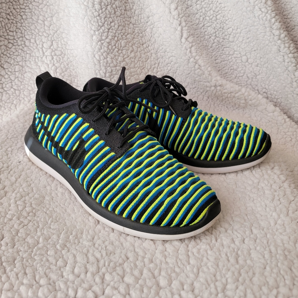 Nike Roshe Two Flyknit